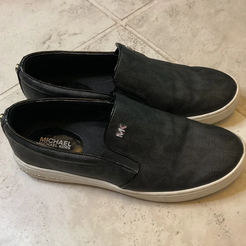 Michael Kors Black MK Logo Slip On Sneakers Silver Hardware Casual Flats Mens